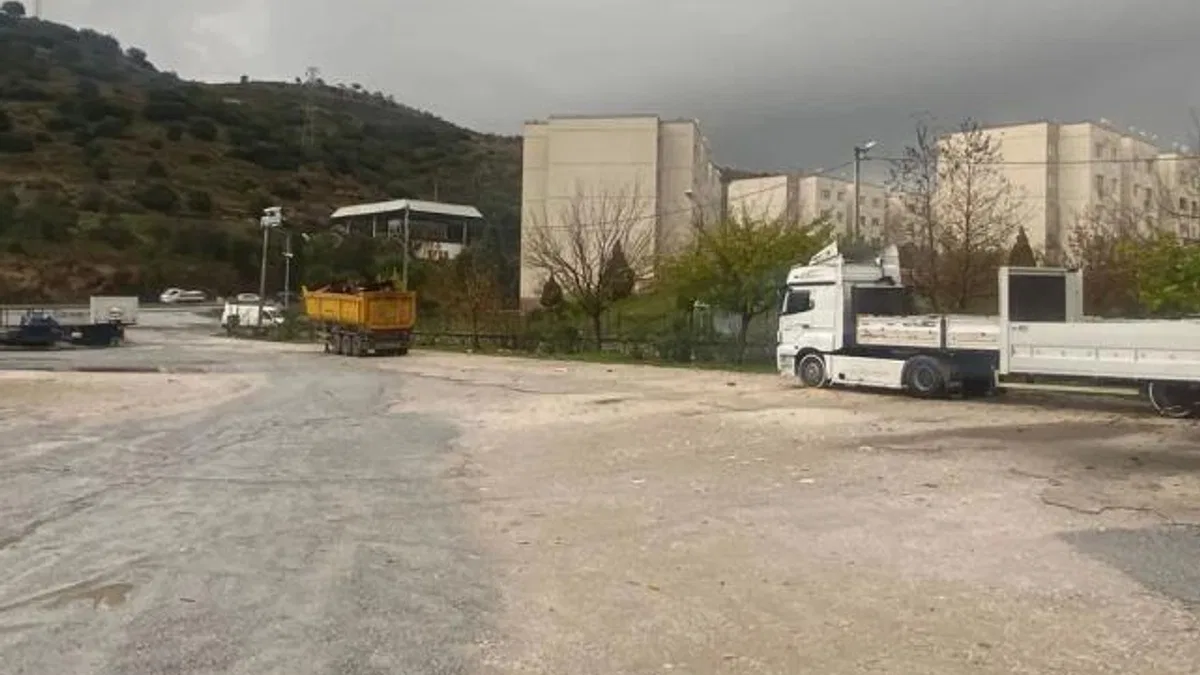 Muğla Büyükşehir kamyon ve tır park sorununu çözdü