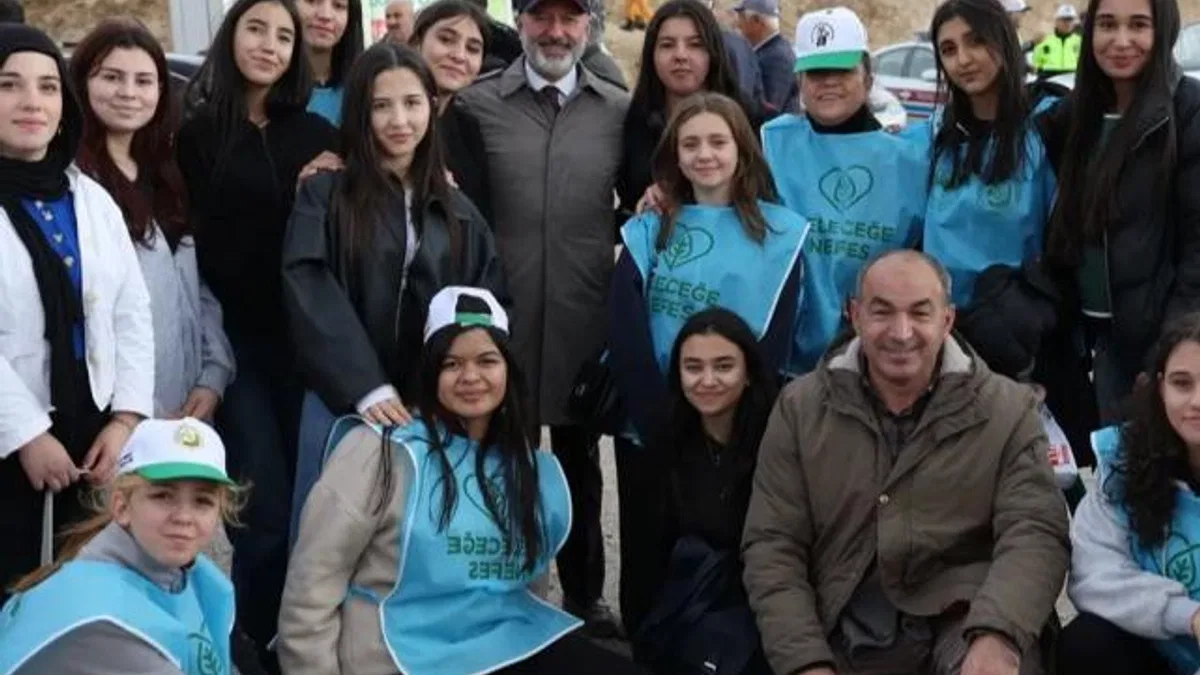 Kayseri Kocasinan’da mavi ile yeşil buluşuyor