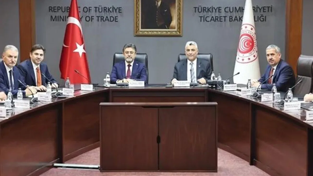 Bakanlar TUSAF temsilcileriyle görüştü