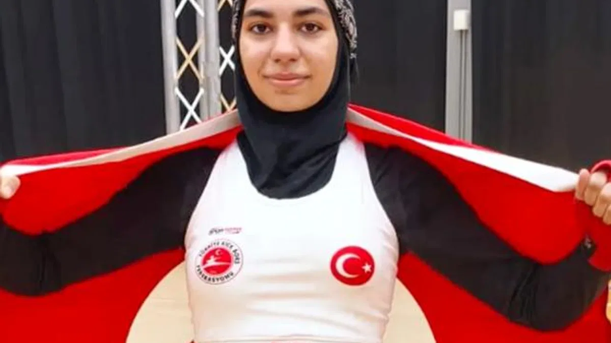 Konya Meram’ı gururlandıran bir başarıda Kanada’dan geldi