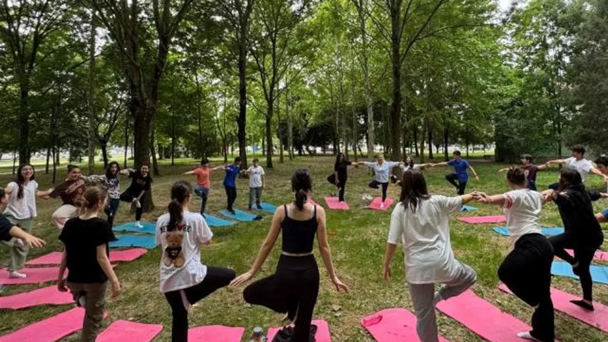 İzmit’te LGS öğrencileri sınav stresini Mindfulness ile attı