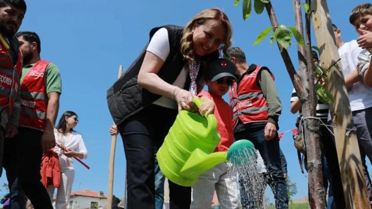 Keçiören’de 1919 fidan toprakla buluştu