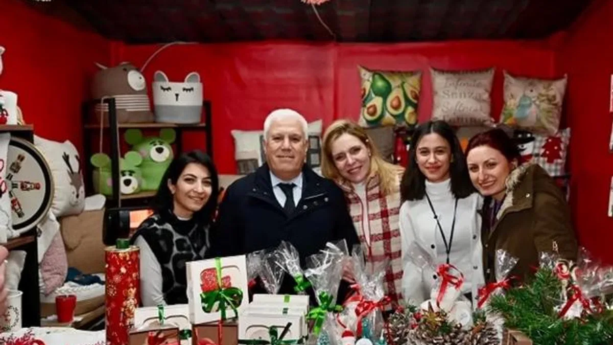 Bursa’da 2025 coşkusu yeni Yeni Yıl Meydanı’nda yaşanıyor