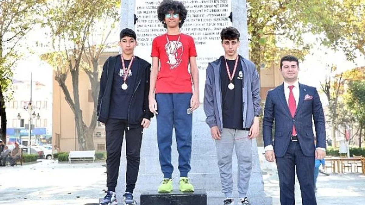 Cumhuriyet coşkusu Mudanya’yı sardı.