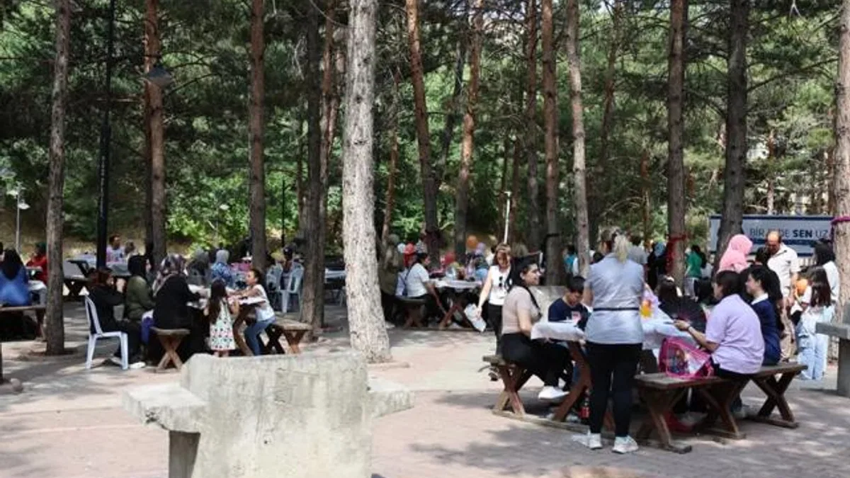 Sivas’ta Sevgi Teyze’ye duyarlı destek