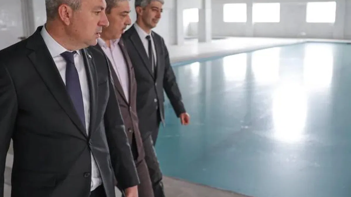 Sivas’ta yarı olimpik havuza cankurtaran alınacak
