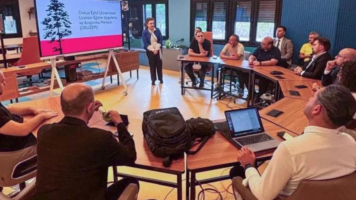 Dokuz Eylül’ün uzaktan eğitim altyapısı tanıtıldı