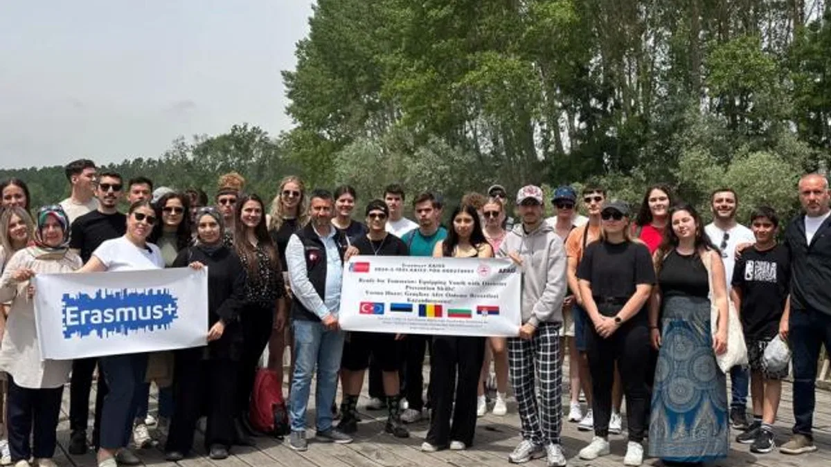Uluslar arası öğrenciler Sakarya’nın doğasında unutulmaz bir gün yaşadı